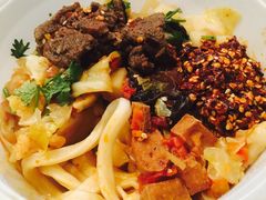 -王菊美食街·王菊面馆(总店)