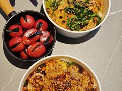 -W COLLECTIVE  DESSERT SHOP