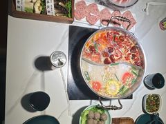 -椰子湾·海南火锅·糟粕醋·椰子鸡(正大广场店)