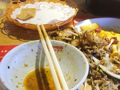 -何师傅美蛙鱼头(汉街店)
