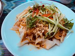 肉丝凉皮-新疆食府(华龙店)