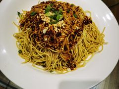 -严记小天府酸菜鱼(西四路店)