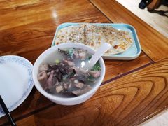 -蒙艾里民族传统菜蒙餐