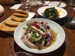 新疆椒麻鸡-纳瓦新疆菜(银都店)