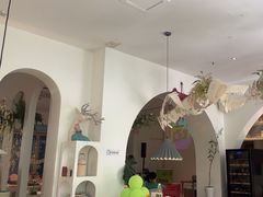 -春树下·树屋花房西餐厅(罍街AS1980店)