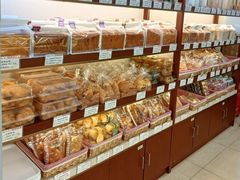 -红宝石·鲜奶小方·海派西点房(南丹店)