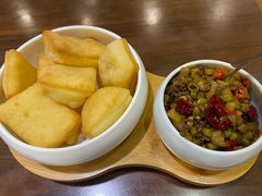 包尔萨克配牛肉咸菜-中发源·清真餐厅(春风店)