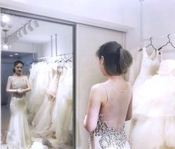 -Flora婚纱礼服定制租赁店