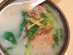-万岁料理回转寿司(华贸店)