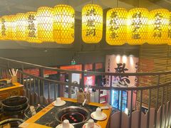 -憨孃孃·重庆老火锅(红山黑金店)
