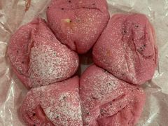 火龙果之子-木子木水日式烫面包(世界城光谷店)