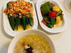 -鲸励母婴月嫂(望京店)