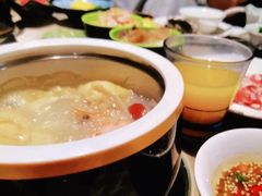 -V-ONE西雅图海鲜自助餐厅(仓山万达广场店)