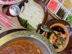 -野山舂·贵州现舂酸汤牛肉(东山店)