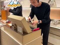 -LV路易威登(海信广场店)