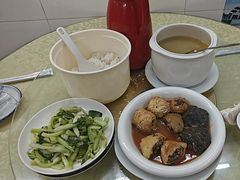 -始于2011柳周农家菜沙田柚美食店(东大街店)