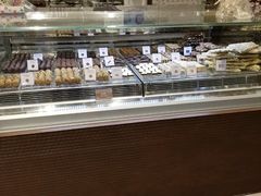 面包甜点陈列柜-VENCHI 闻绮(北京国贸商城店)