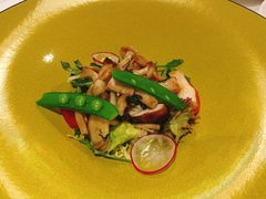 时令蔬菜配凤尾鱼酱-yokocho上横町·日本食街(深业上城店)