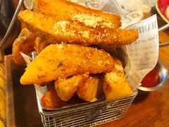 -I HOLIC艾豪丽披萨(KKone店)