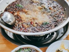-小饕荟雅安贡椒鱼鲜馆(广福桥店)