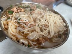 -正宗杨记普洱酸醋米线(总店)