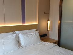 -麗枫酒店(广州中山大学中山眼科中心区庄地铁站店)