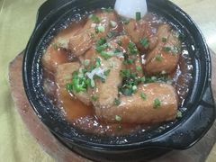 -大石鼓山庄·珠海第一烧猪