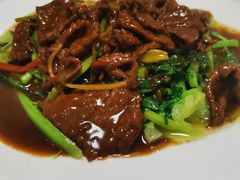 芥兰炒牛肉-潮人姐妹轩(海宁路店)