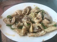 -正宗牛奇排骨饭(第一分店)