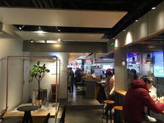 大堂-喜茶(上海正大广场店)