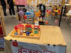 -麦当劳(上海虹桥站30B检票口楼上)