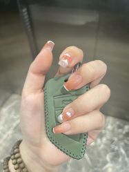 -UGIRL有个美甲