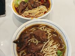 -易毛特色牛肉面(解放碑步行街店)