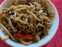 炒鱼腐丝-园林美食城·本土农家菜(杨和镇店)