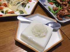 杏仁荷豆腐-小堂宴·老厦门码头小炒(厦大店)