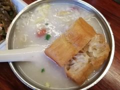 传统艇仔粥-陈老添美食店(宝华路店)