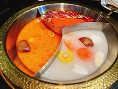 -重庆德庄火锅(体育中心店)