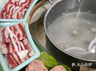 连炫几碗汤，鲜到掉眉毛的椰子鸡！