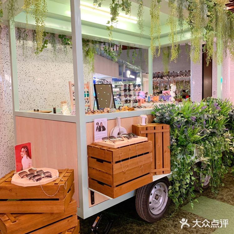 室内城市绿洲🌴潮流市集好吃好玩好好逛!