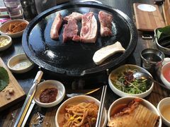 -Dombe豚(黑猪肉街店)
