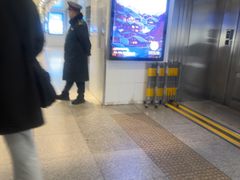 -北京西站(地铁站)