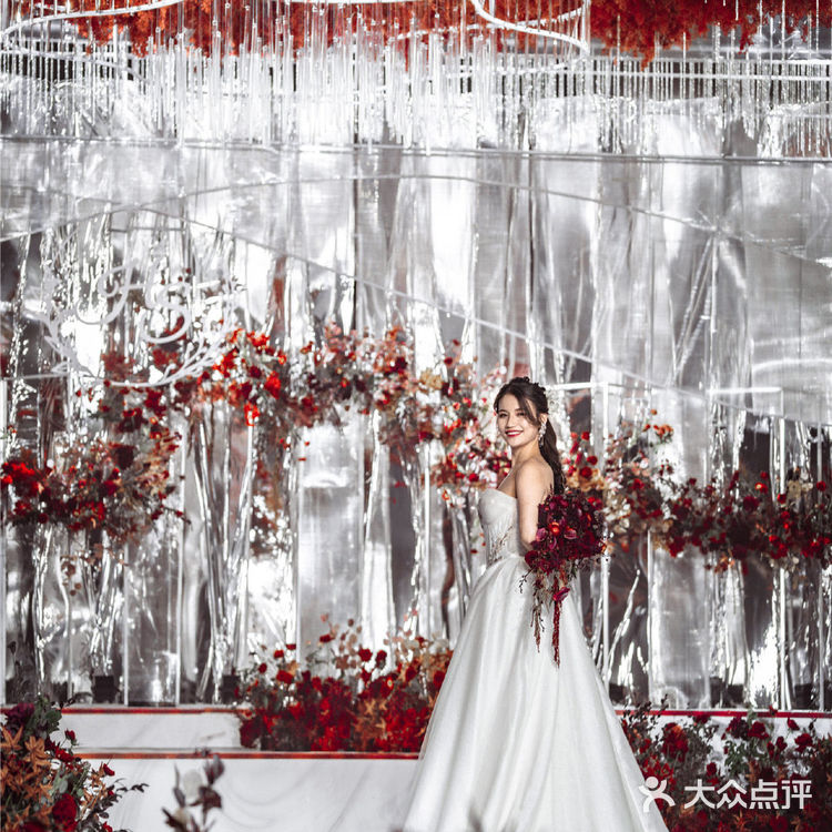 红白搭配现代简约婚礼💒