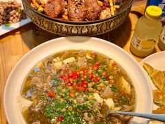 -小三峡食府(西五路店)