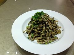井冈山脆笋丝-辣螃铠盆盆蟹大排档(海昌店)