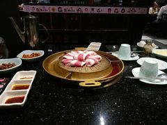 -猪啊牛呀羊啊铜盘烤肉(正大广场店)