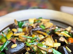 -云海肴·汽锅鸡·云南代表菜(天山百盛优客店)