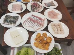 -正能量脆肉鲩火锅