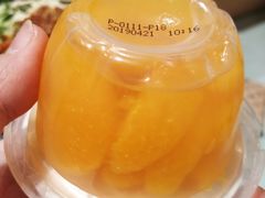 -瑞幸咖啡(东直门枢纽店)