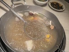 -左庭右院鲜牛肉火锅(浦江欢乐颂店)