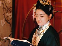 -翩若国风汉服体验馆